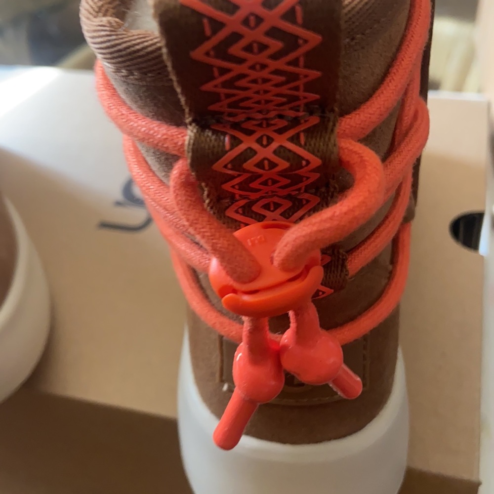 UGG boots - Picture 7 of 13